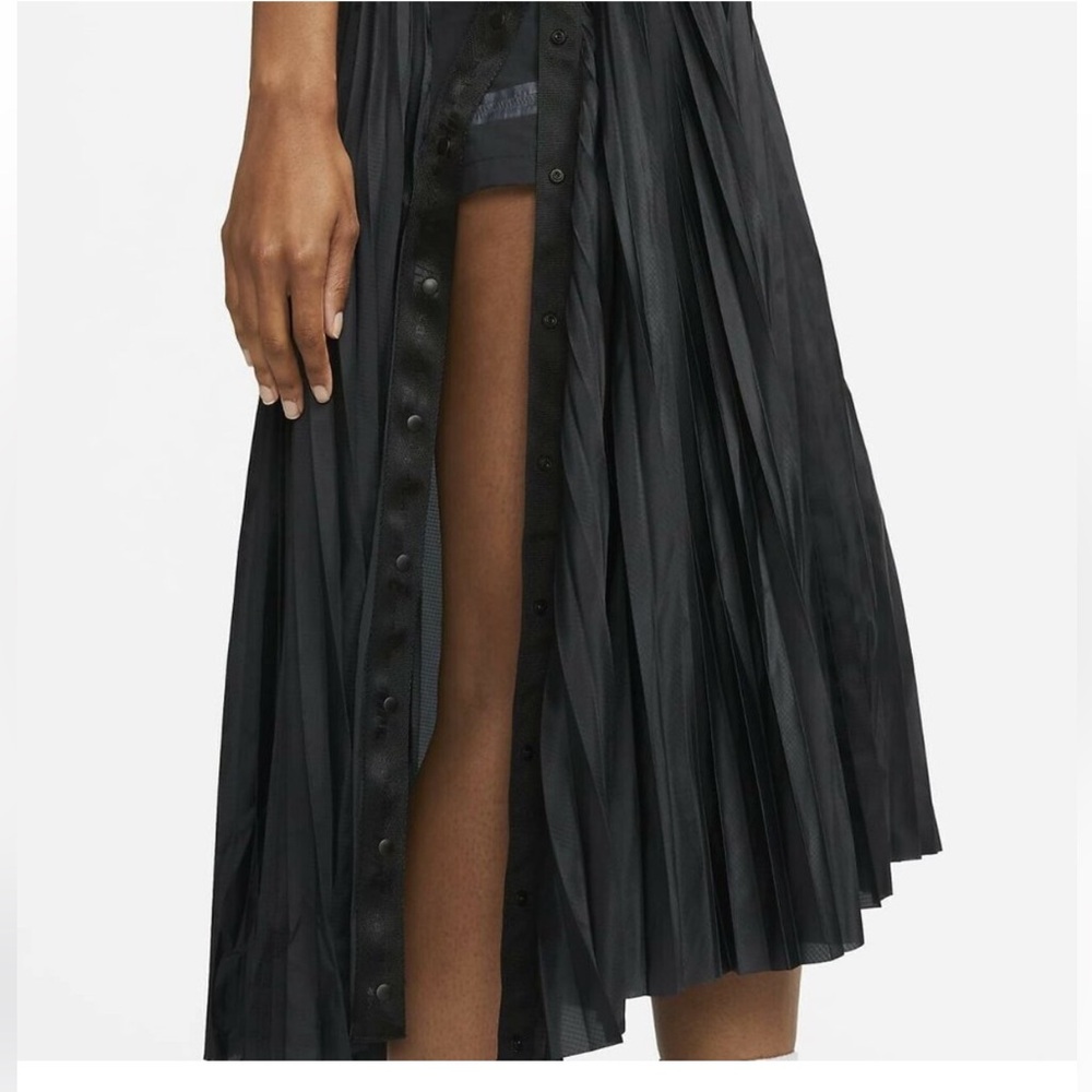 Nike X Sacai Black Pleated Midi Skirt Size Small - Picture 6 of 7